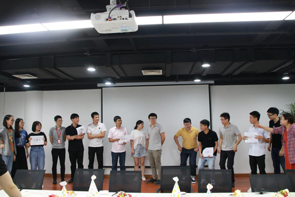 生日會游戲現場